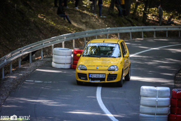 Новосађанин, шампион Србије у ауто-слалому, спреман за старт: Пун гас до одбране титуле